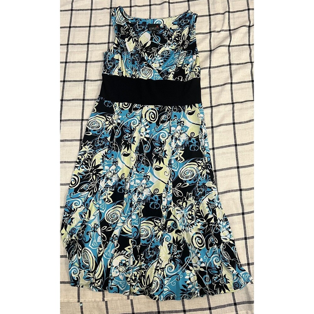 Scarlett Dress Size 10 Midi Multi color